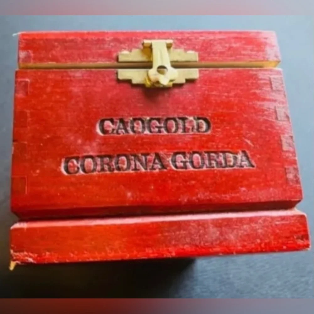 VINTAGE - CAO Gold Corona Gorda Handmade Wood Cigar Box - Holds 20 Cigars